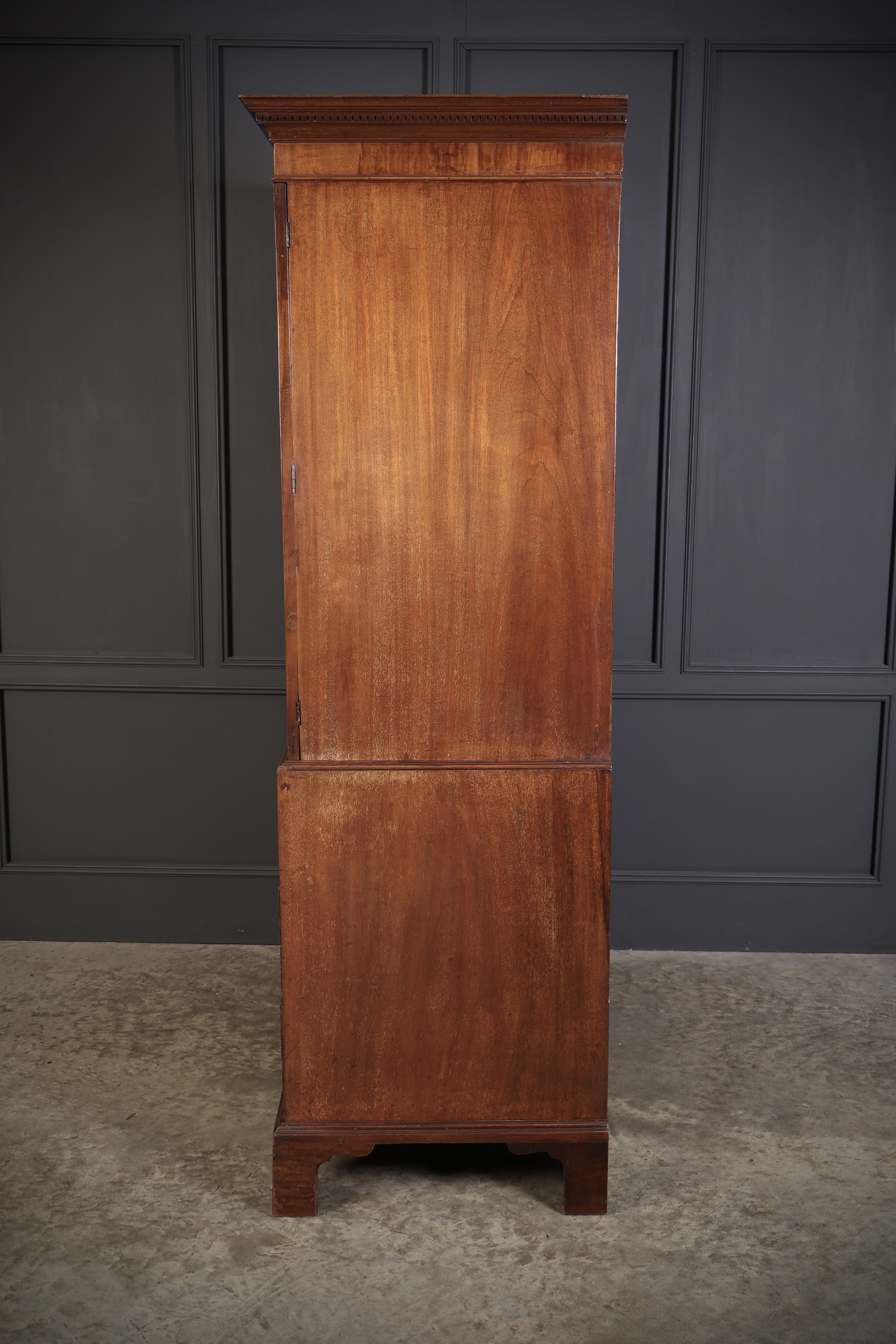 18th Century Inlaid Mahogany Linen Press Cupboard 18th century Antique Cupboards 16